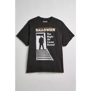 ☀️Urban Outfitters Halloween Movie Poster Black Short Sleeve Graphic Tee Size M